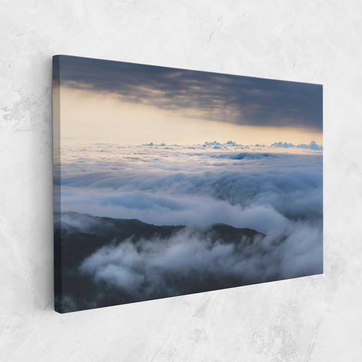 ARTHUB, Vászonkép 30x40 cm, Walking On White Clouds | Hálószoba és Nappali, Tájképek, Felhők