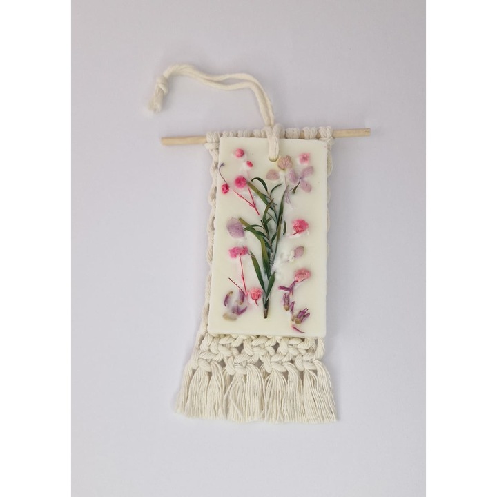 Tableta parfumata de ceara cu suport crosetat, decoratiune pentru dresing sau camera, aroma florala