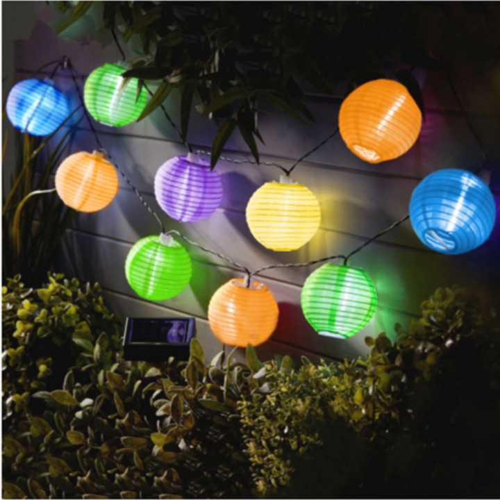 10 LED-es napelemes party lampion fényfüzér kertbe, teraszra, 4,5 m, színes, ProGarden