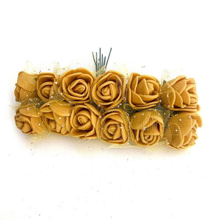 trandafiri 2 cm maro din spuma cu tul (12 buc)