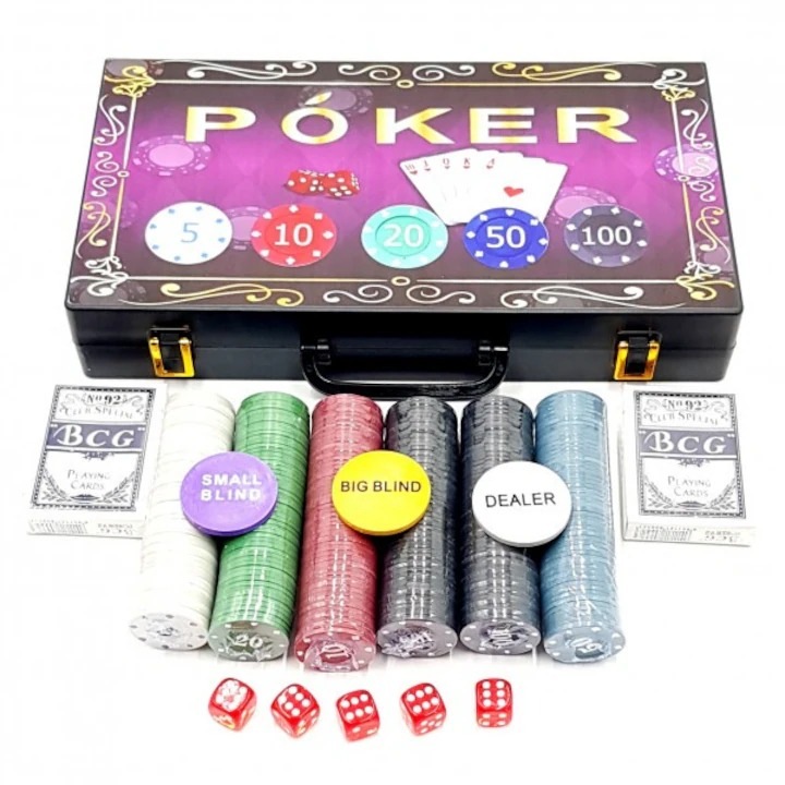 Joc de Poker cu 200 de jetoane, servieta din plastic inclusa, 2 seturi de carti, zaruri, 2 jetoane blind, 1 jeton dealer