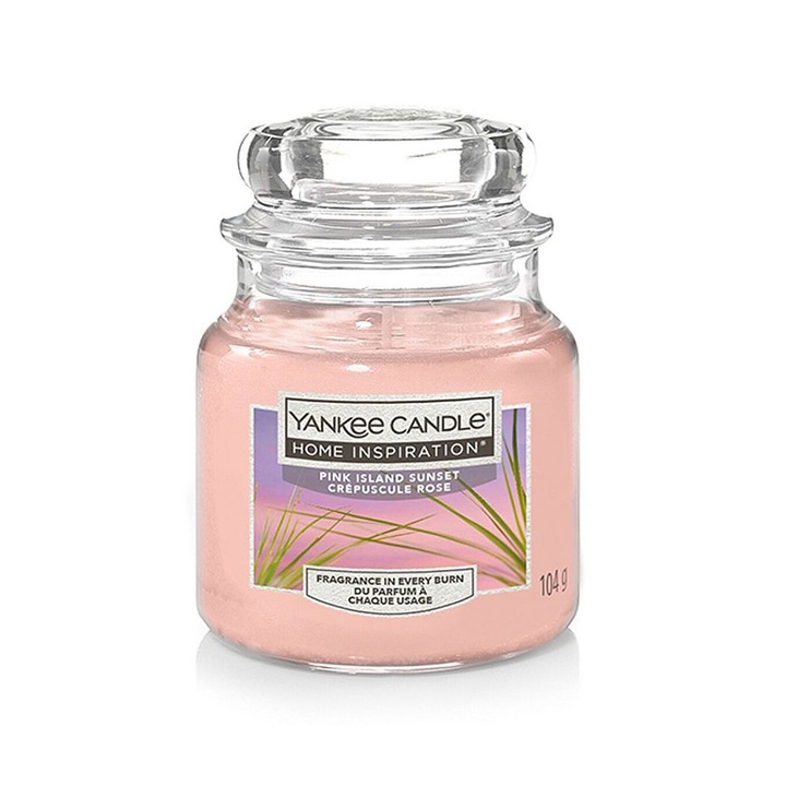 Буркан с ароматна свещ Pink Island Sunset, малък, YANKEE CANDLE Вдъхновение за дома