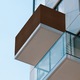 Paravan Balcon si Terasa John Green, Rulou Gard Protectie Intimitate si Umbrire 97%, Rezistent la Intemperii si UV, din Polietilena PE-HD, Dimensiuni 1x7m, Culoare Maro Inchis, cu Sistem de Montaj Ochiuri din Aluminiu