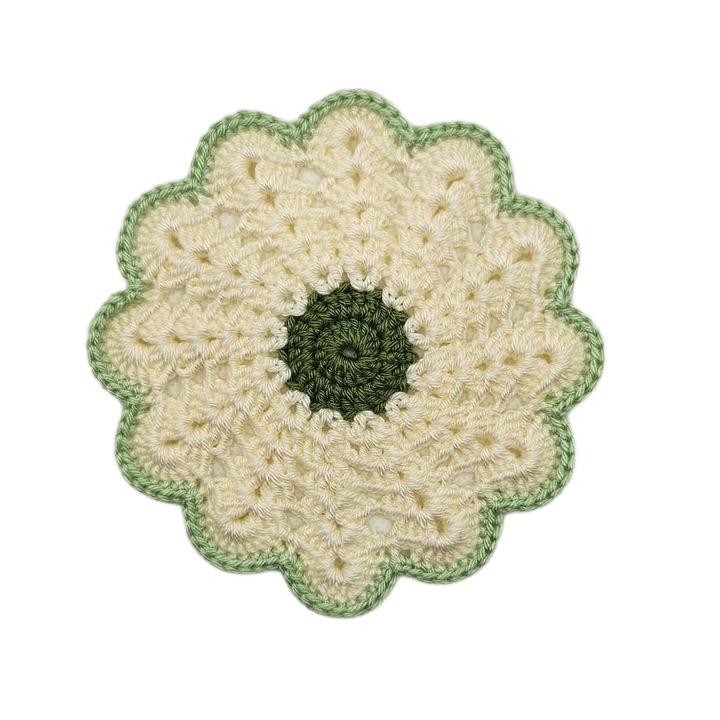 Set 4 coasters crosetate manual, flori crem cu margine colorata - vernil