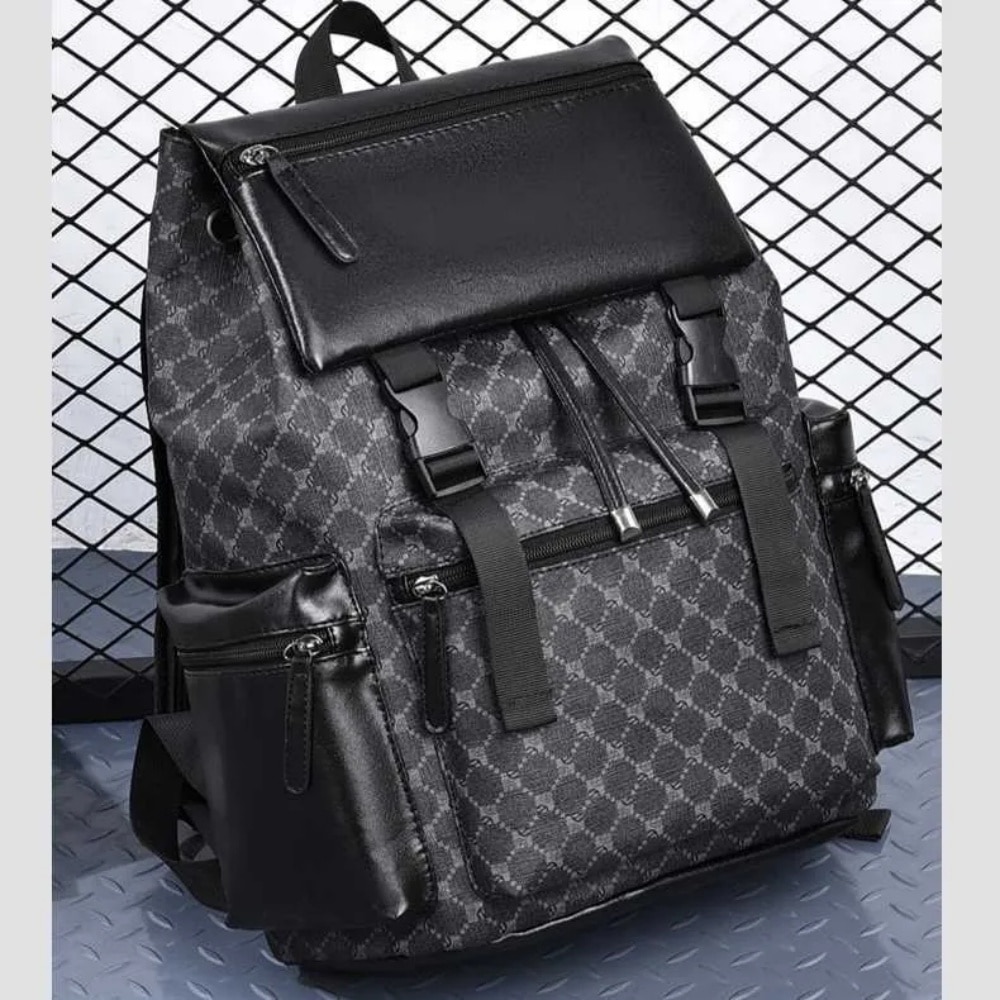 Rucsac laptop multifunctional, MOSMAOO®, aspect de piele, pentru calatorii, business, cu port de incarcare USB, Antiimpermeabila, Multiple buzunare, Deschidere cu Fermoar, 39x14x28cm, Negru lucios