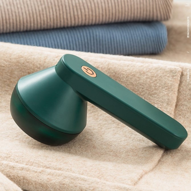 Aparat Pentru Curatat Scame, Par Si Praf, Cyrax, Pentru Diferite Tipuri De Material, Cu Lame Din Otel Inoxidabil, Incarcare Prin USB Type-C, Cu Perie De Curatare si Cablu USB Incluse, Verde, 135 x 75 mm
