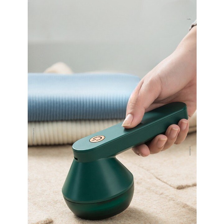 Aparat Pentru Curatat Scame, Par Si Praf, Cyrax, Pentru Diferite Tipuri De Material, Cu Lame Din Otel Inoxidabil, Incarcare Prin USB Type-C, Cu Perie De Curatare si Cablu USB Incluse, Verde, 135 x 75 mm