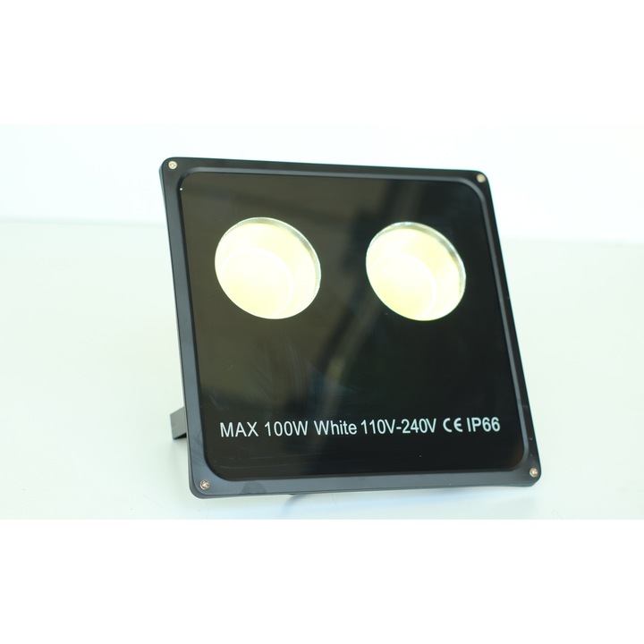Kivetítő kerek LED-ekkel, 100W, Fekete