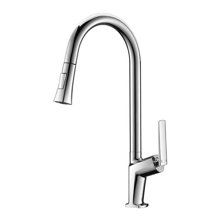 Konyhai csaptelep kihúzható zuhannyal, 360 fokos sárgaréz szaniter, króm