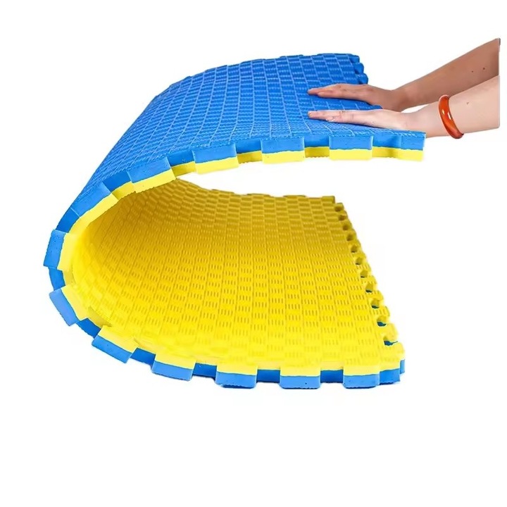 Детски килим EVA XXL, PROCART, 100x100 см, дебелина 2 см, двустранно, жълто/синьо