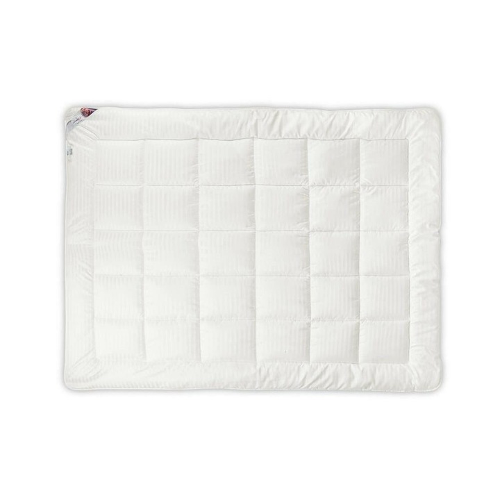 Pilota AMZ Elegant DUO, antialergica, 135x200cm, iarna, alb