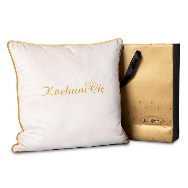Set perna decorativa Eurofirany T/0495, cu haft "Kocham Cie", crem, 40x40cm