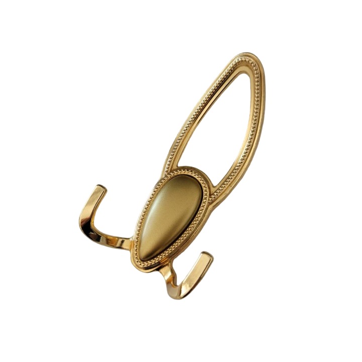 Cuier Auriu model 127