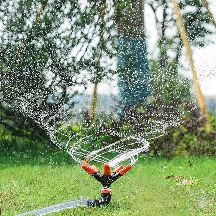 Aspersor pentru gazon, BOMSTOM, cu tepi de fixare，5 duze reglabile, rotatie 360°, plastic durabil, irigare eficienta si uniforma, economisire apa, gradina/curte, portocaliu/negru