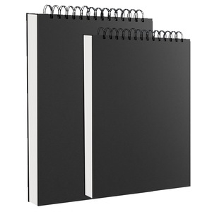 Acuarele, pensule si blocuri de desen