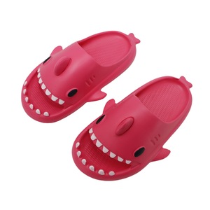 Slapi, papuci, saboti dama