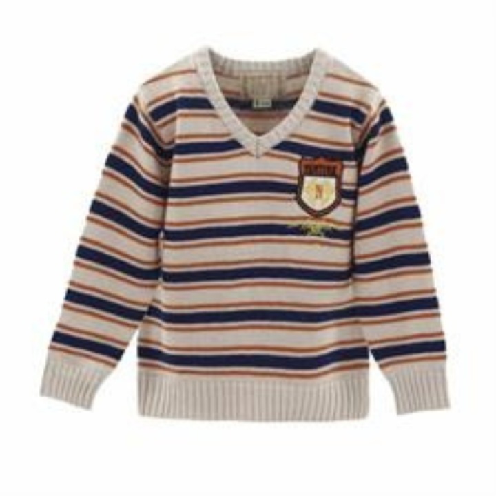 Fiú V-nyakú pulóver, Newness