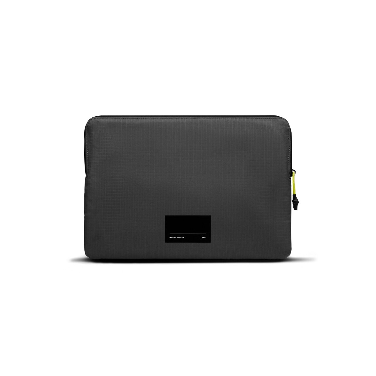 Husa Native Union compatibila laptop Apple MacBook Air, MacBook Pro, 13" Inch, 100% nailon reciclat, 33.8x23.9x1.1 cm, Negru