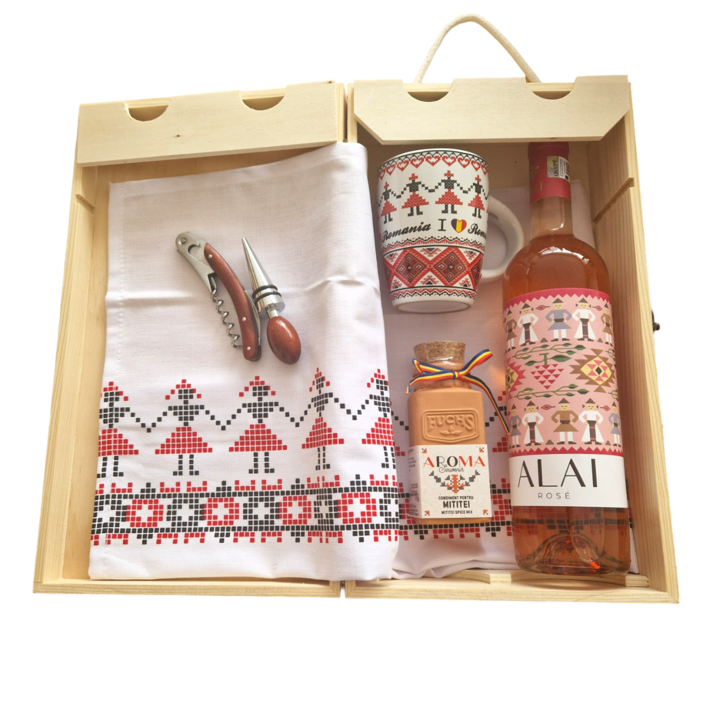 Cadou Souveniruri Traditionale Romanesti, cu stergar, condimente mici ...