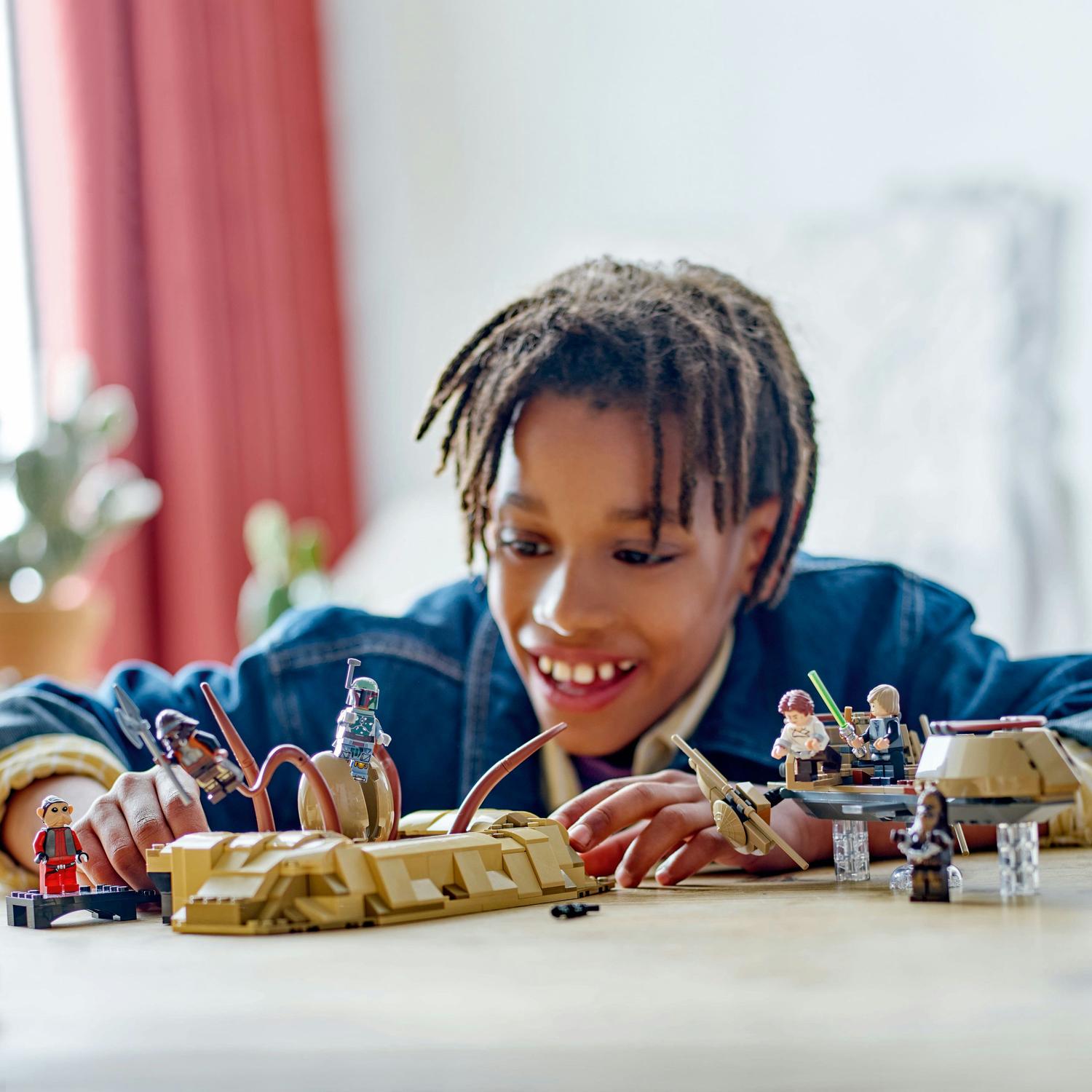 LEGO® Star Wars TM - Schif de desert si Groapa lui Sarlacc 75396