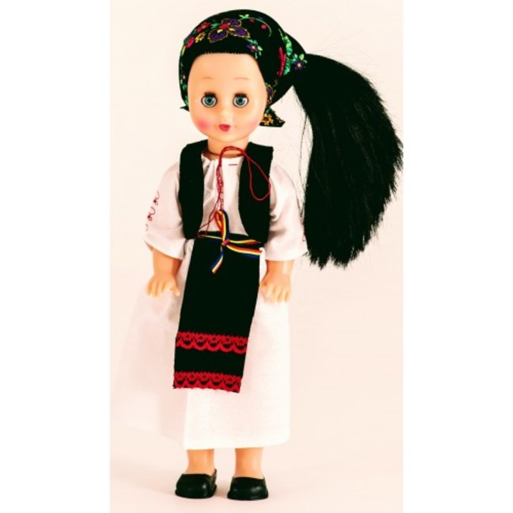 Кукла в народна носия, 38 СМ