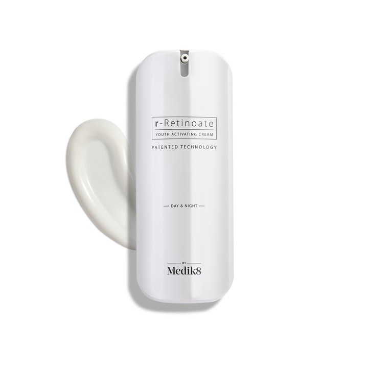Crema de fata Medik8 R-Retinoate, activare tinerete