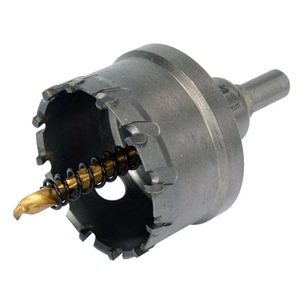 Seturi si accesorii pentru gaurit si insurubat