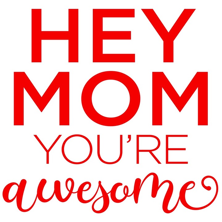 Sticker Exterior cu mesajul "Hey, mom, you're awesome" - mama, esti uimitoare, Vinyl Rosu, 30 cm