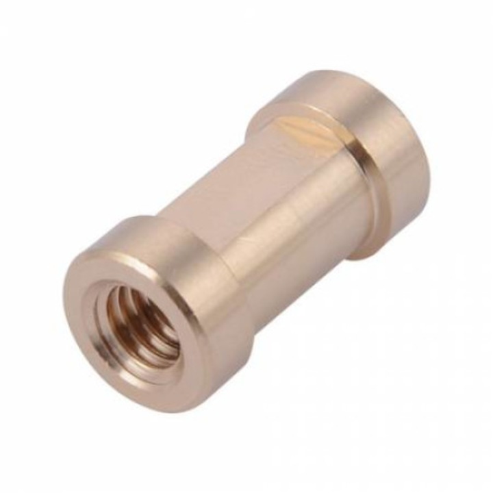 16 mm-es (5/8") csatlakozó 1/4 és 3/8" belső menettel.