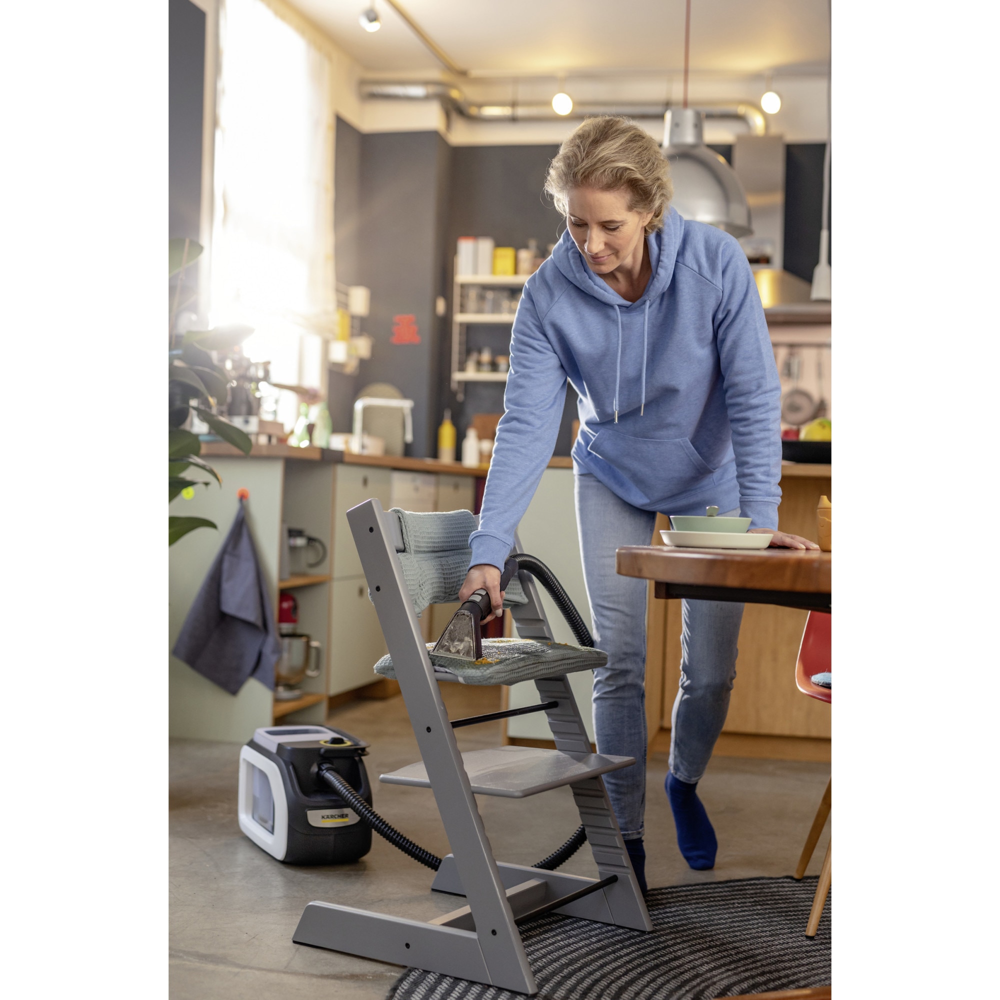 Aspirator de curatare SE 3-18 Compact, Karcher, fara baterie, 446x225x261mm, accesorii incluse