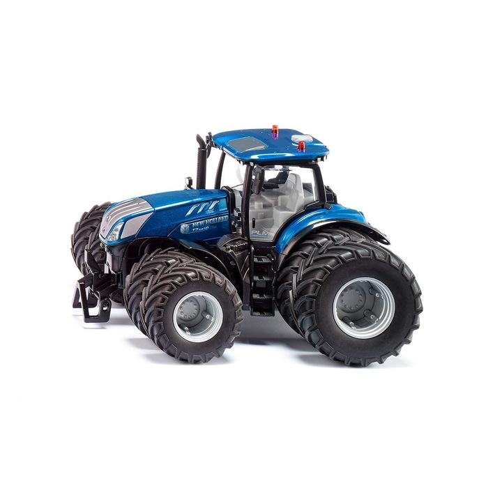 Tractor telecomandat Siku 6738, motor electric, scara 1:32, 3+ ani