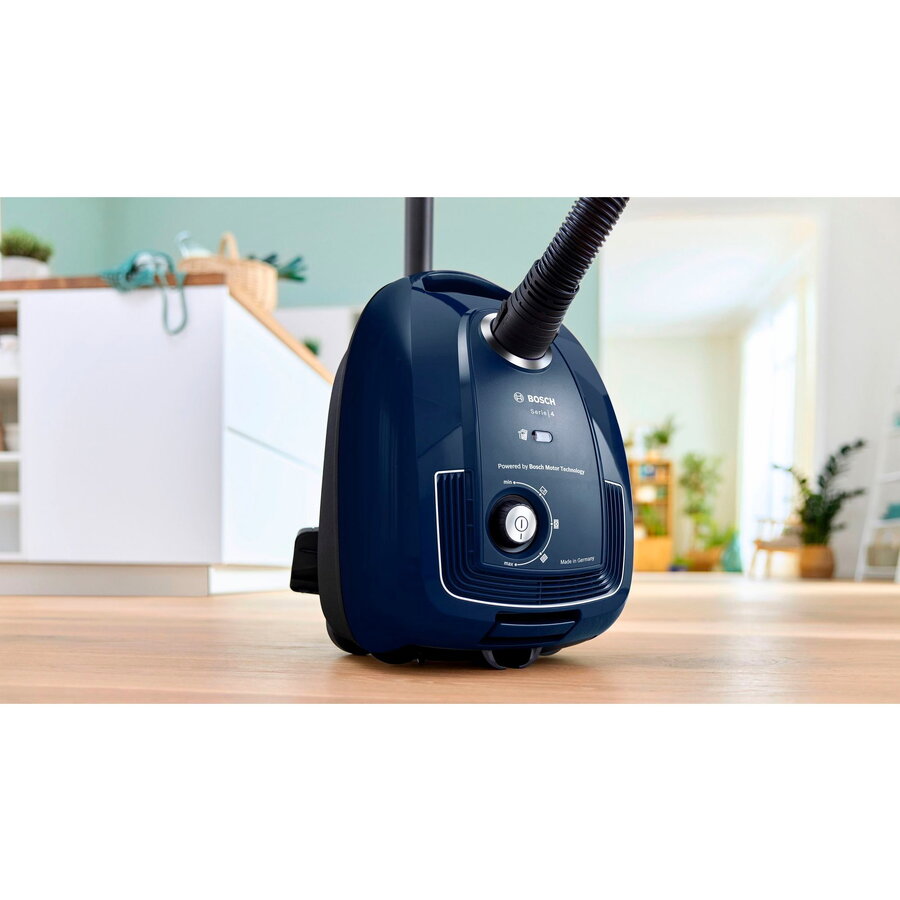 Aspirator cu sac, Bosch, Serie 4 BGD38BU2, Filtrare PureAir, 4L, Albastru