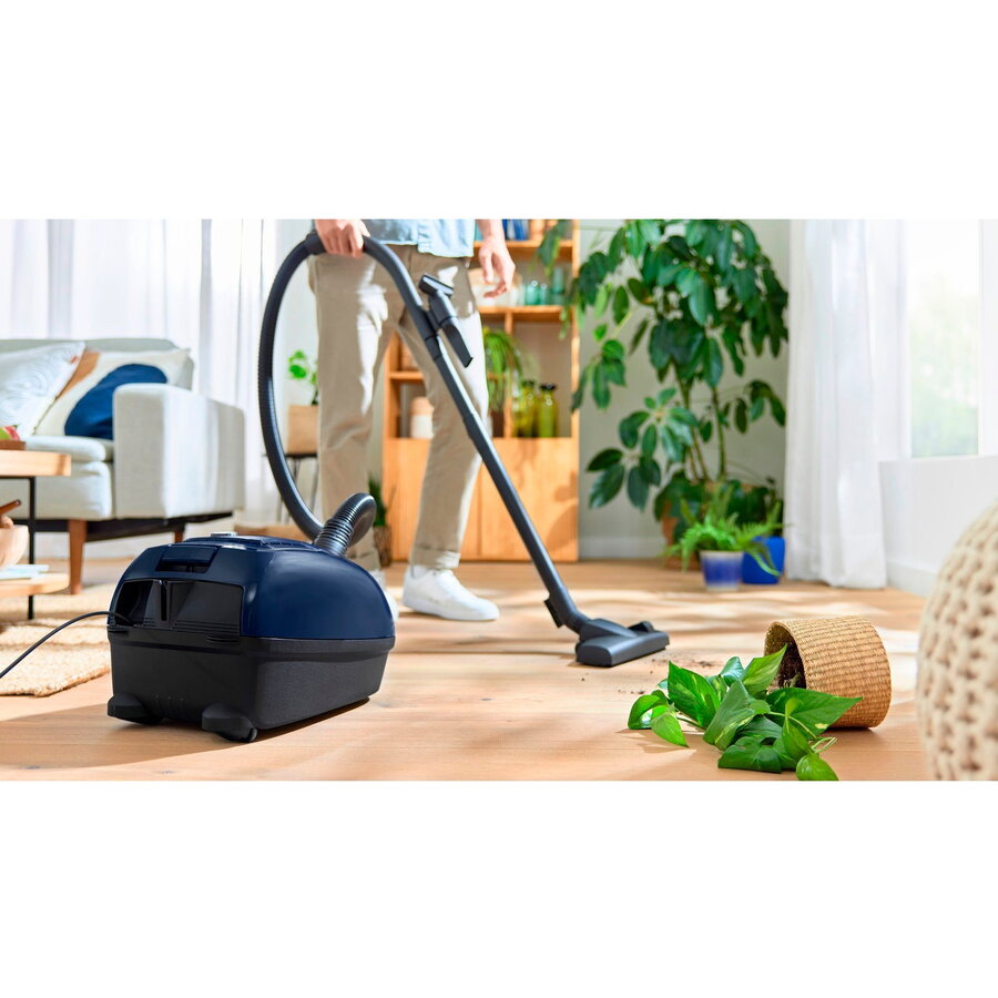 Aspirator cu sac, Bosch, Serie 4 BGD38BU2, Filtrare PureAir, 4L, Albastru