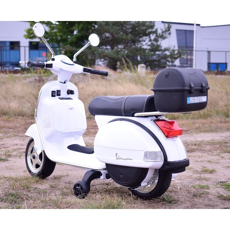 Scuter Vespa PX150, alb, 111x61x47cm - eMAG.ro