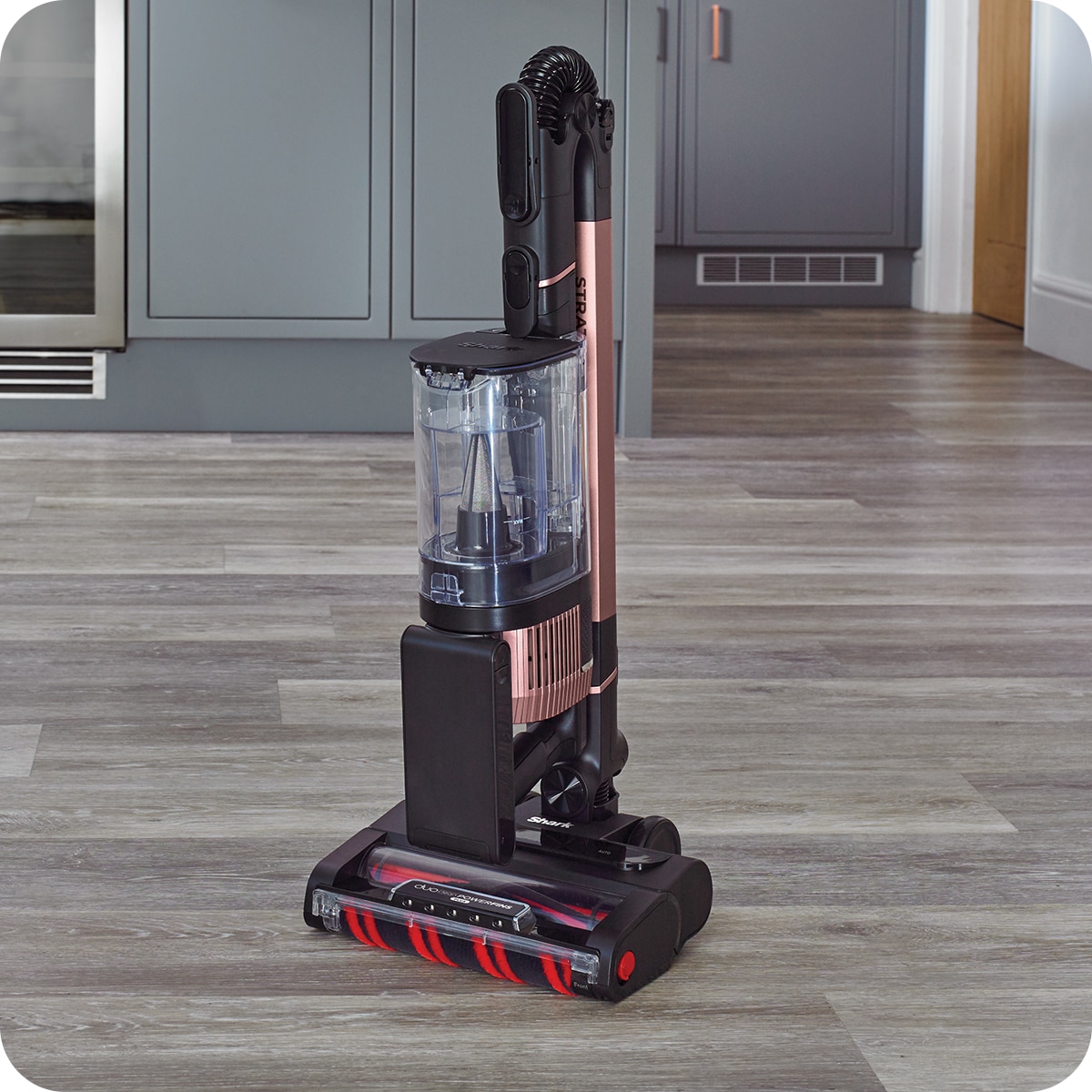 Aspirator fara fir cu tehnologie anti hair-wrap plus Shark IZ400EU, Flexology True Pet, 309 w, 25.2v autonimie pana la 60 de min, negru/rose