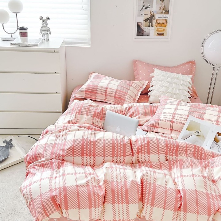 Set lenjerie de pat dublu, bumbac satinat, 180 x 200 cm, 6 piese, cu elastic, multicolor, Casa de Vis, T-275