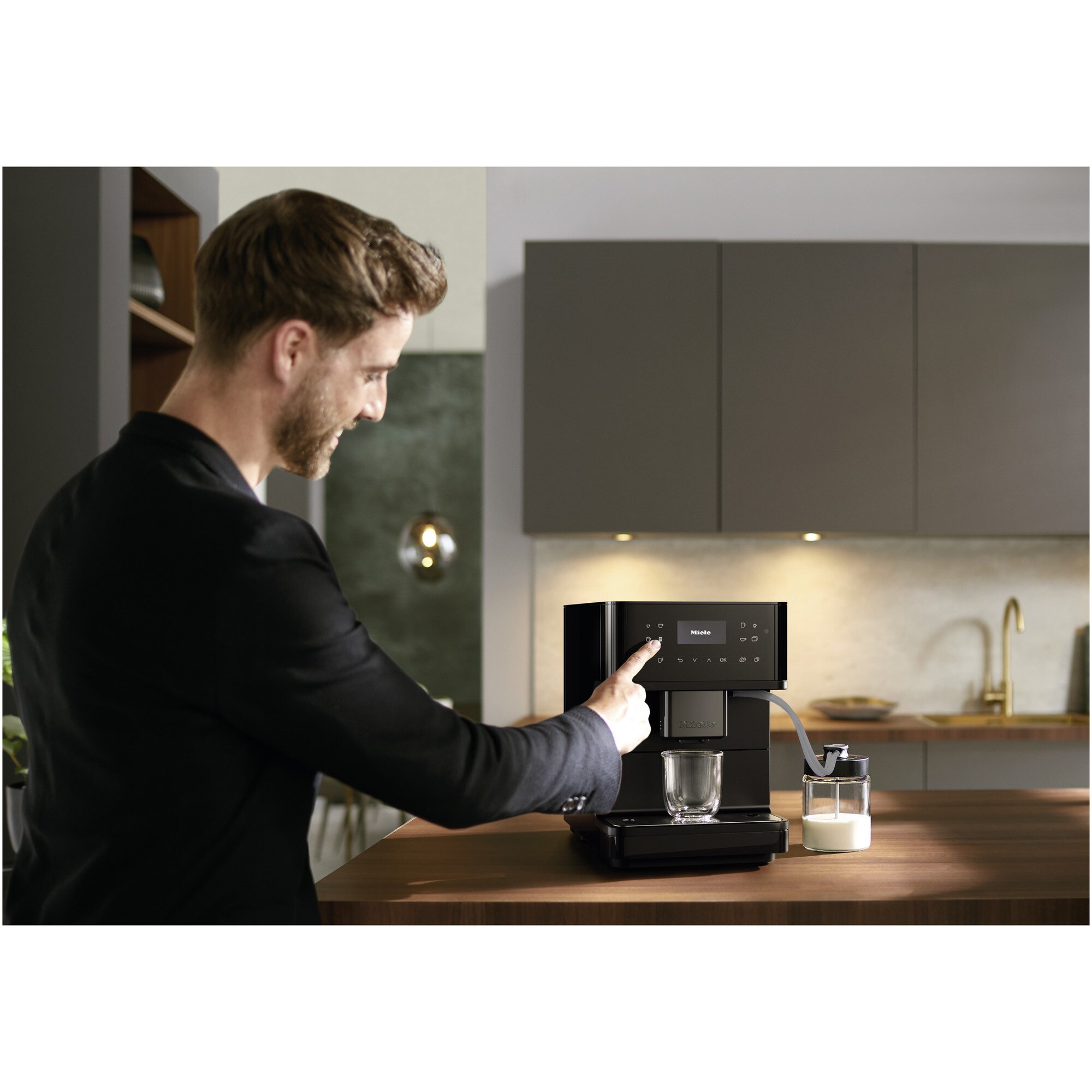 Espressor automat Miele CM 6360 DX OBSW/MATT, 15 bar, 1,8 l, WiFi