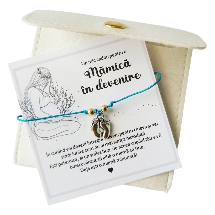 Bratara snur albastru cu pandantiv baby feet, cu plic si felicitare, pentru mama in devenire