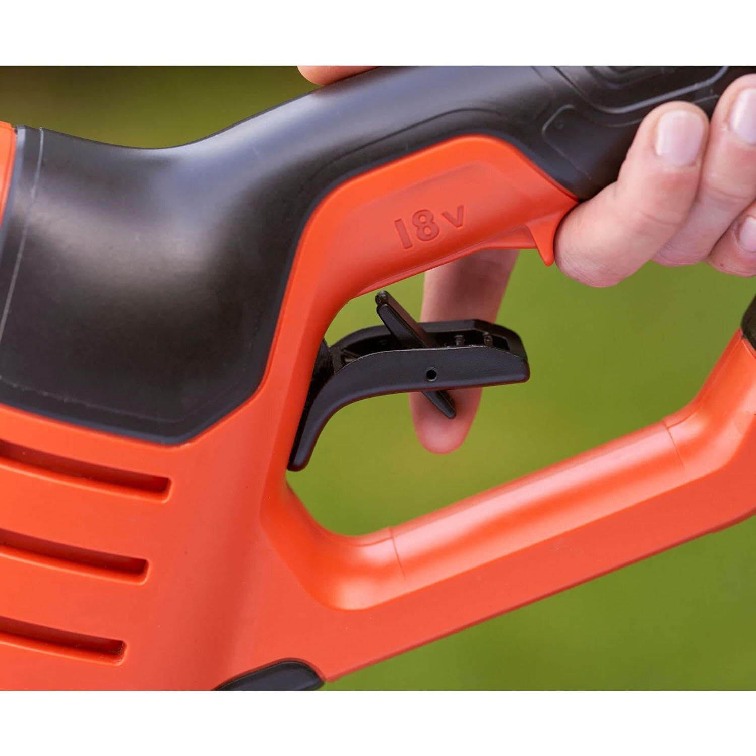 Aparat de spalat cu presiune pe acumulator Black & Decker BCPC18D1