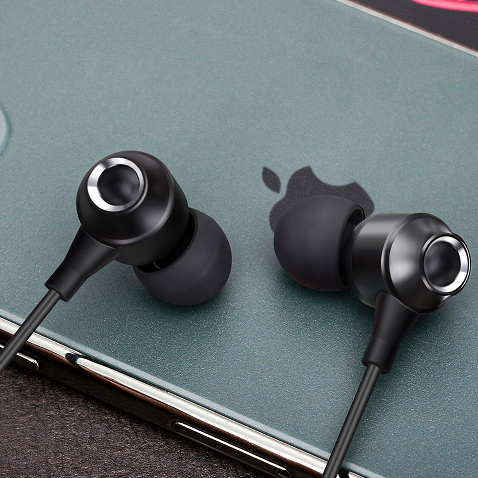 Casti Cu Fir, Zggzerg, In-Ear, Type-C, Reducerea zgomotului, Cu bass puternic si control al firului, Telecomanda pentru apeluri/volum, Microfon incorporabil, Compatibile pentru PC, telefon, laptop, TPE, 1.2 m, Negru