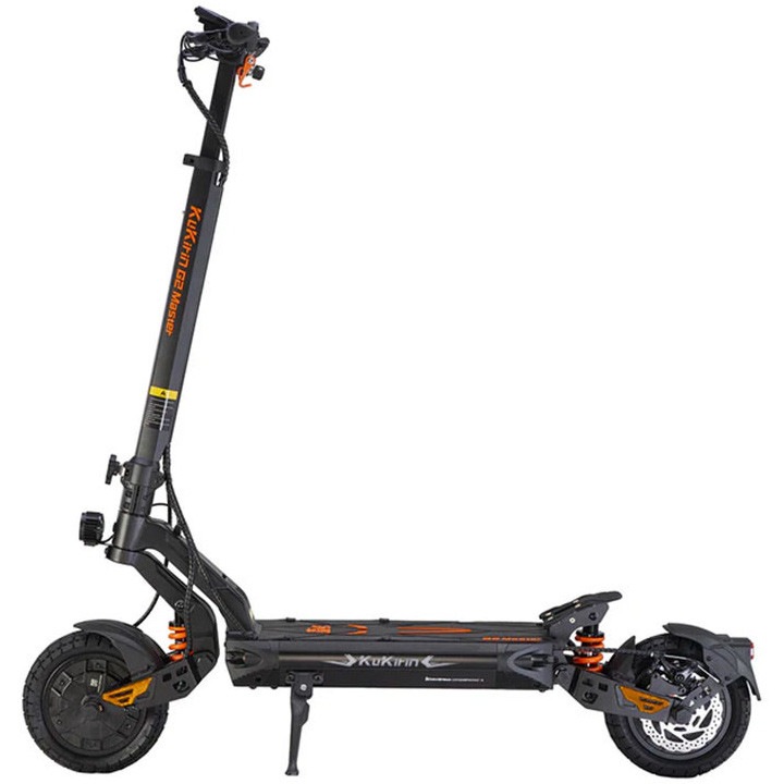 KuKirin G2 Master elektromos roller (2025), Maximális sebesség 60km/h, Maximális autonómia 70Km, Motor 2x1000W, Akkumulátor 52V 20.8Ah, Kerekek 10", Fekete
