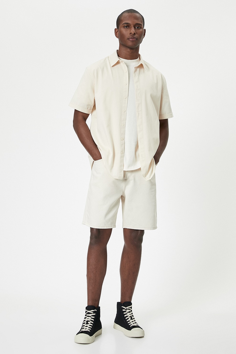 KOTON, Pantaloni scurti drepti, Alb fildes, 29