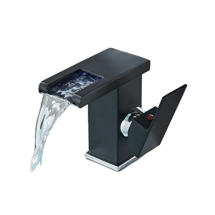 Szaniter csaptelep, vízesés LED-es, vízi, fekete króm, 20x12x11cm