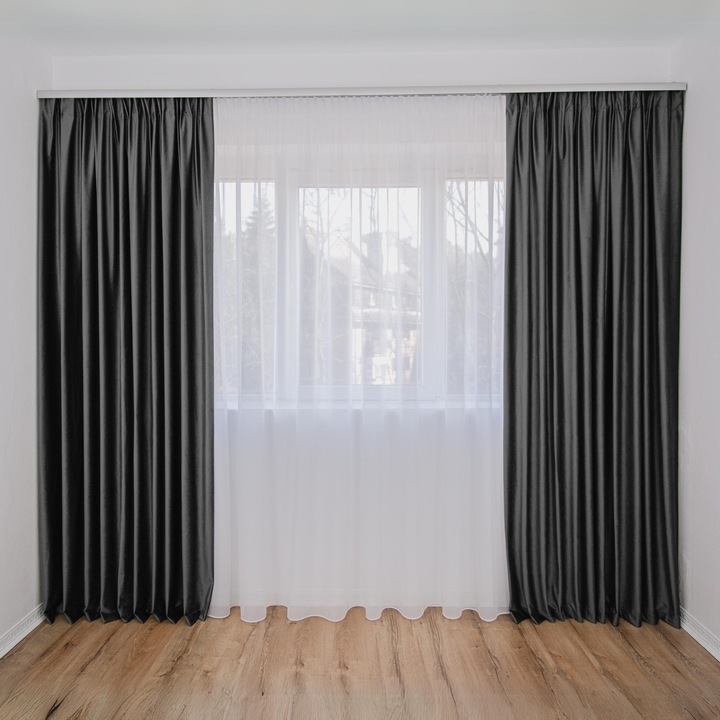 Set Complet Decolis, Draperie Catifea Negru 2 buc x 250 cm, cu Perdea Triplu Voal Alb 1 buc x 700 cm, H-250 cm