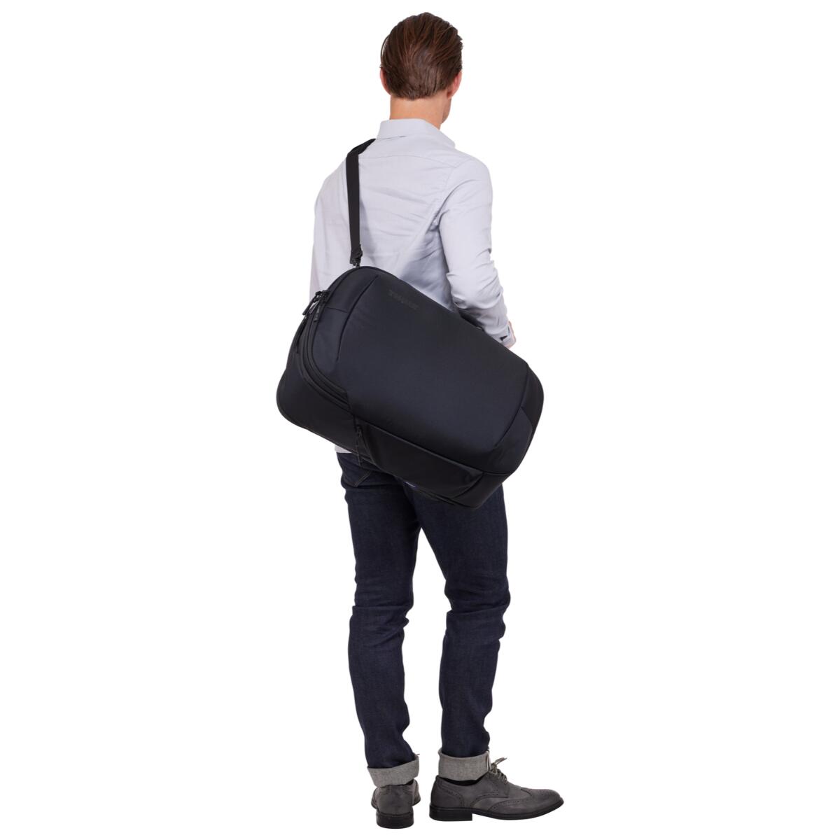 Rucsac urban Thule Subterra 2 Convertible Carry-On, 40L, Negru