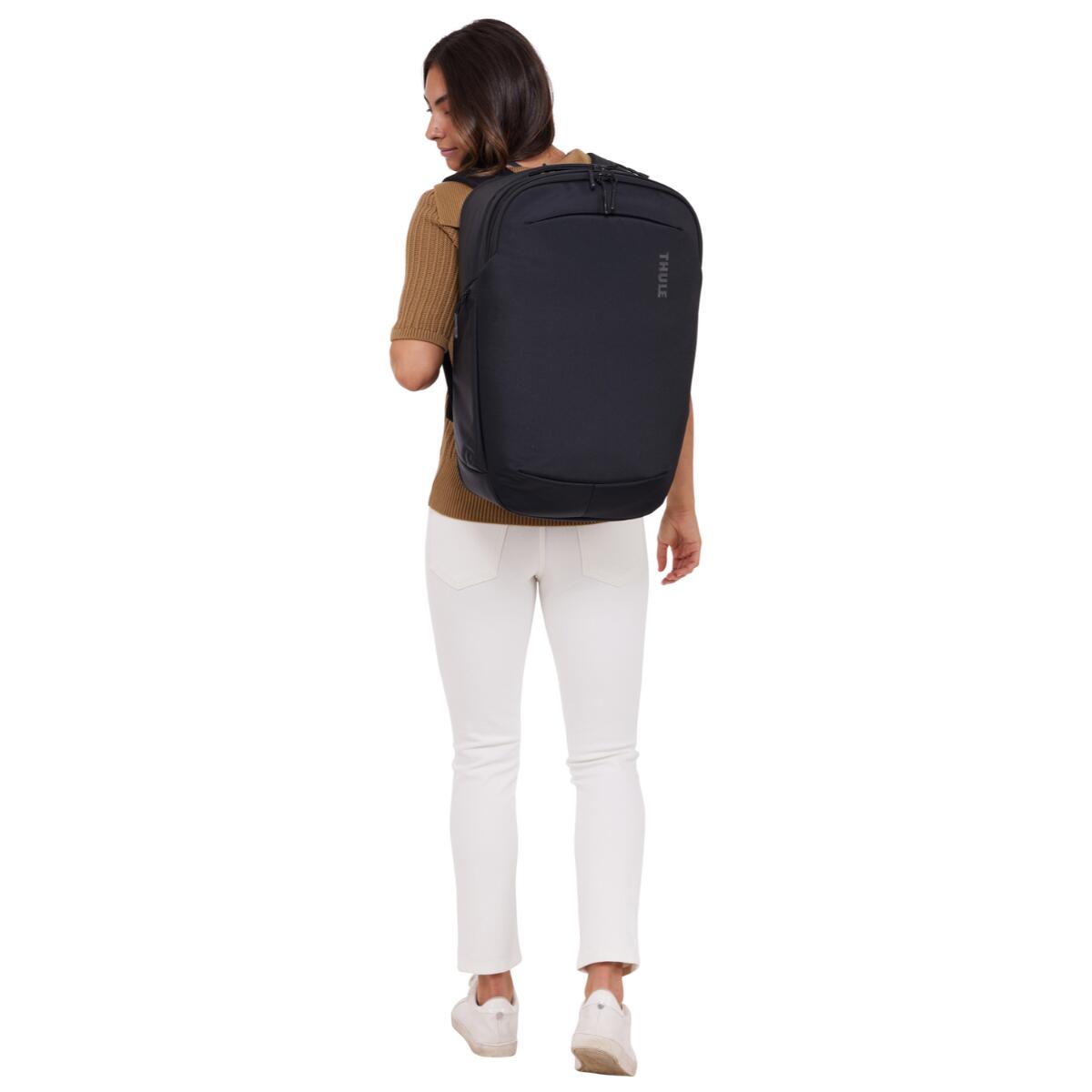 Rucsac urban Thule Subterra 2 Convertible Carry-On, 40L, Negru
