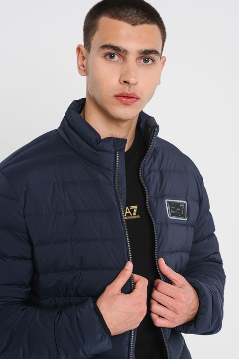 EA7, Geaca cu umplutura de puf si model matlasat, Albastru ultramarin