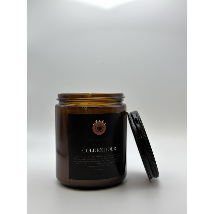 Ароматизирана свещ Golden Hour 240 мл