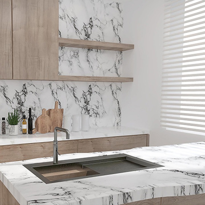 Самозалепващи тапети QttvbTna, визия мрамор, PVC, за кухня/спалня/всекидневна, 60x300см, бяло/черно