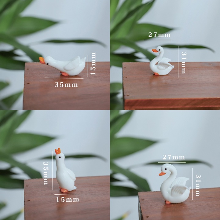 Set 4 figurine decorative, QttvbTna, Sticla, Alb/Portocaliu